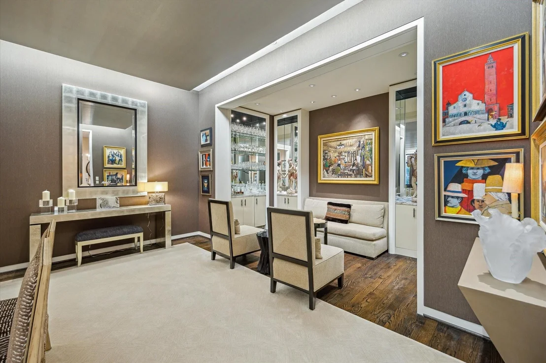 Photo of 20 Eaton Square