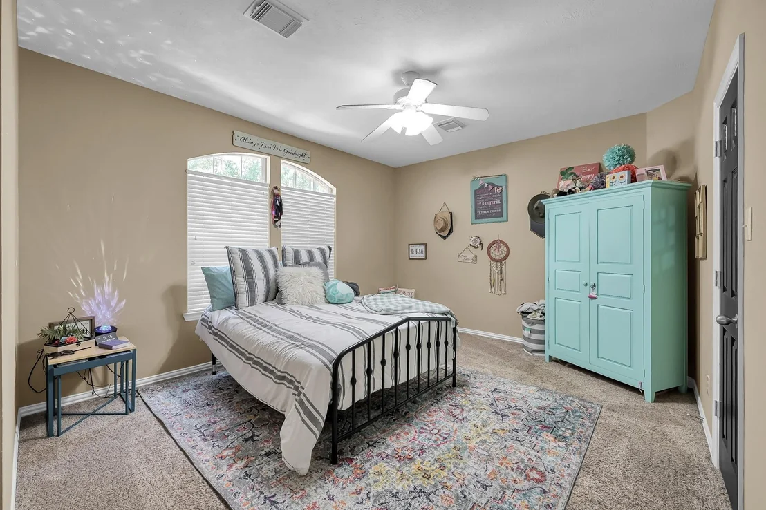 Photo of 10308 Paradise Valley