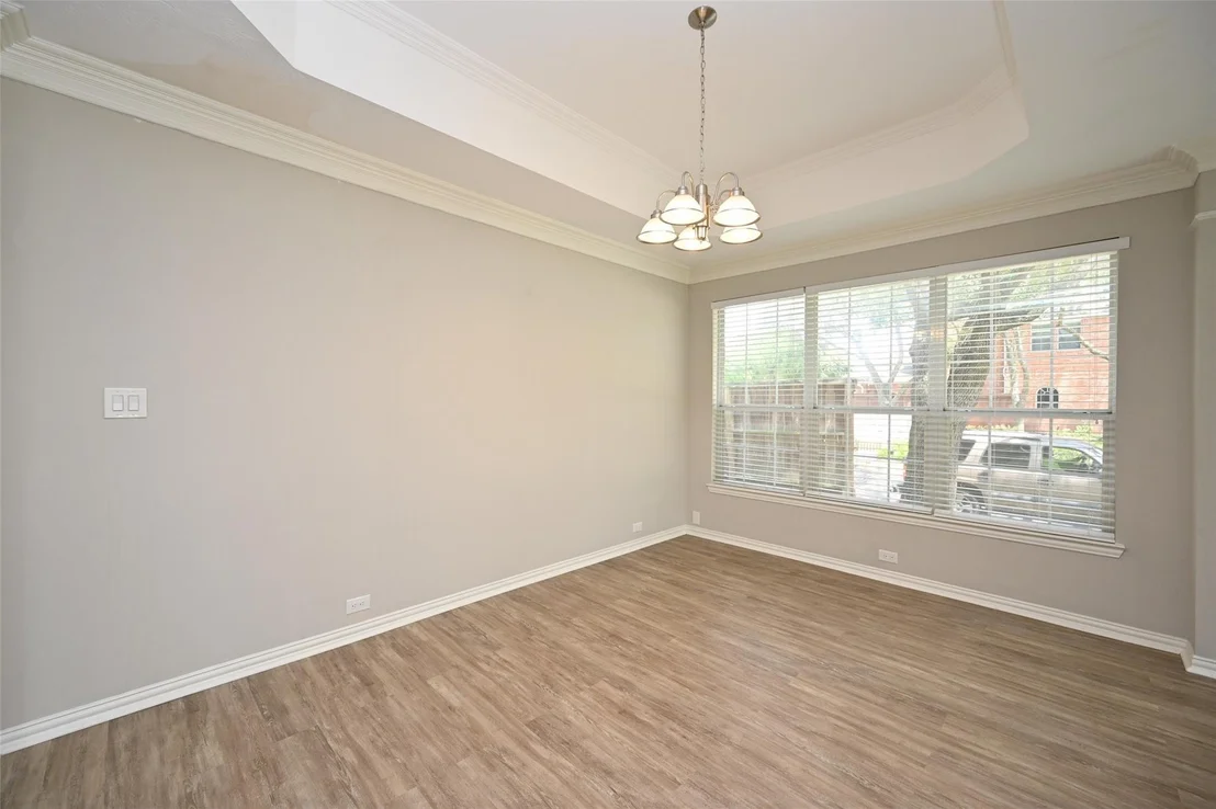 Photo of 1502 Beaconshire Road