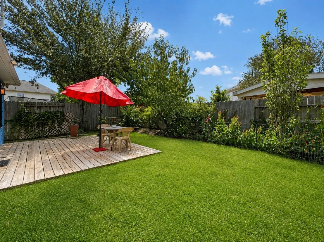 Photo of 9890 Wing Street
