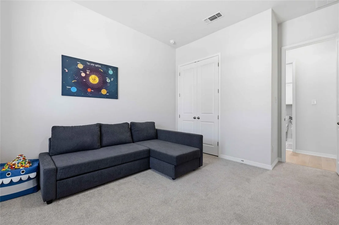 Photo of 1121 Silver Dollar Trail