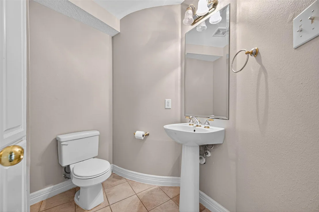 Photo of 22514 Downdale Circle