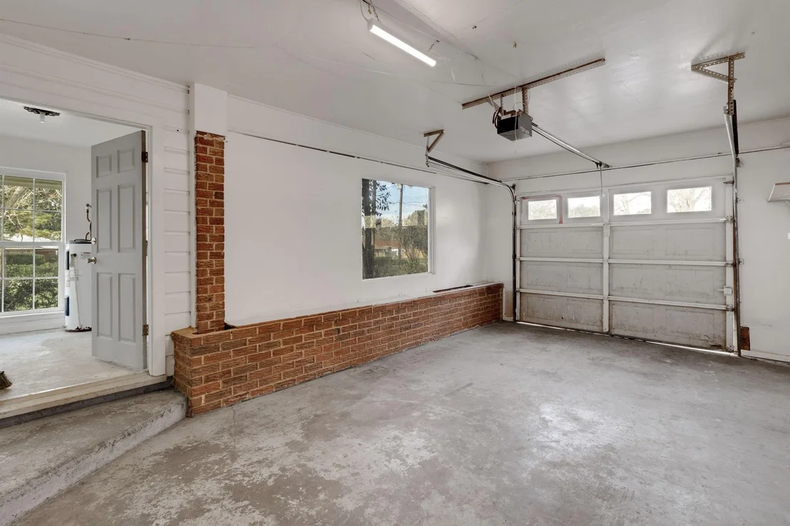 Photo of 20 Woods Lane