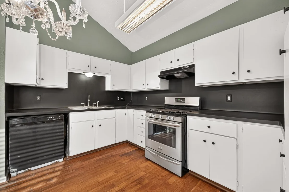 Photo of 3811 Suttonford Drive
