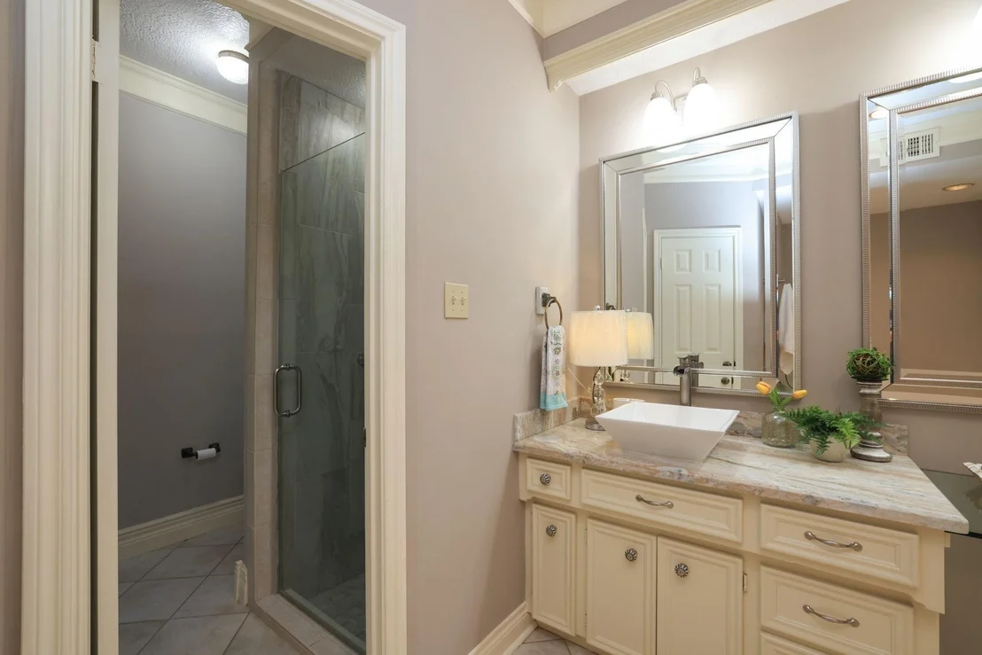 Photo of 16123 Chasemore Drive