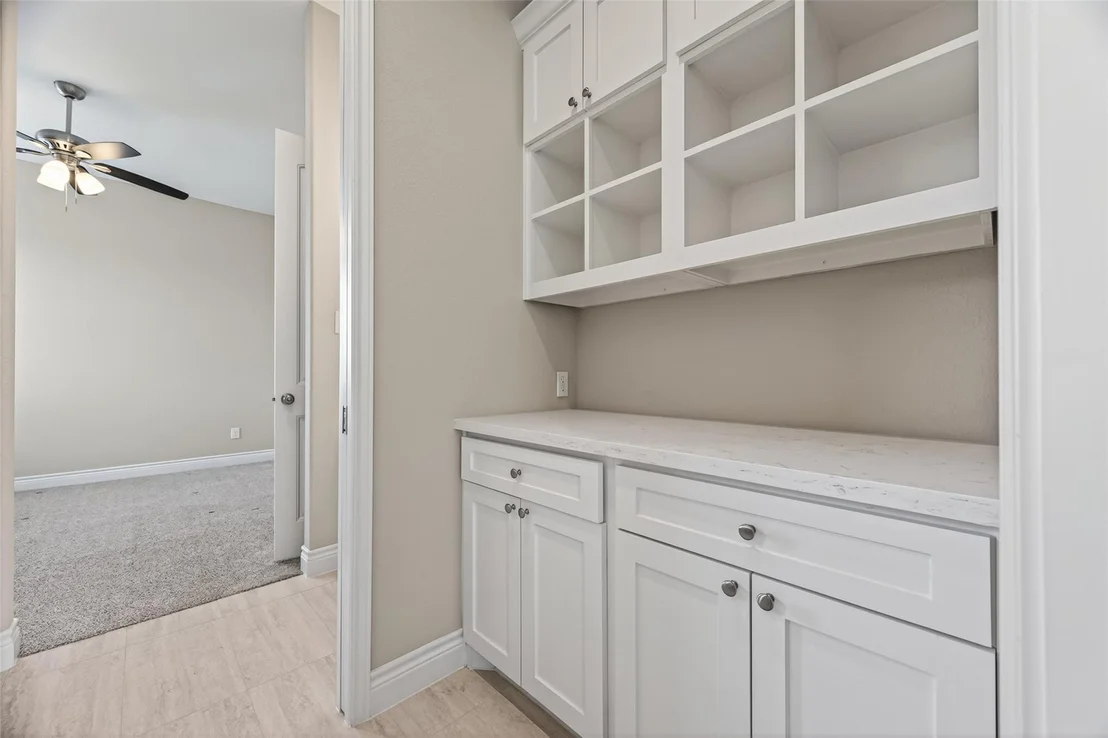 Photo of 803 Lily Lane