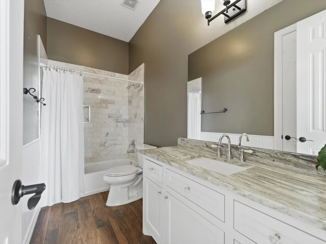 Photo of 5218 Park View Drive