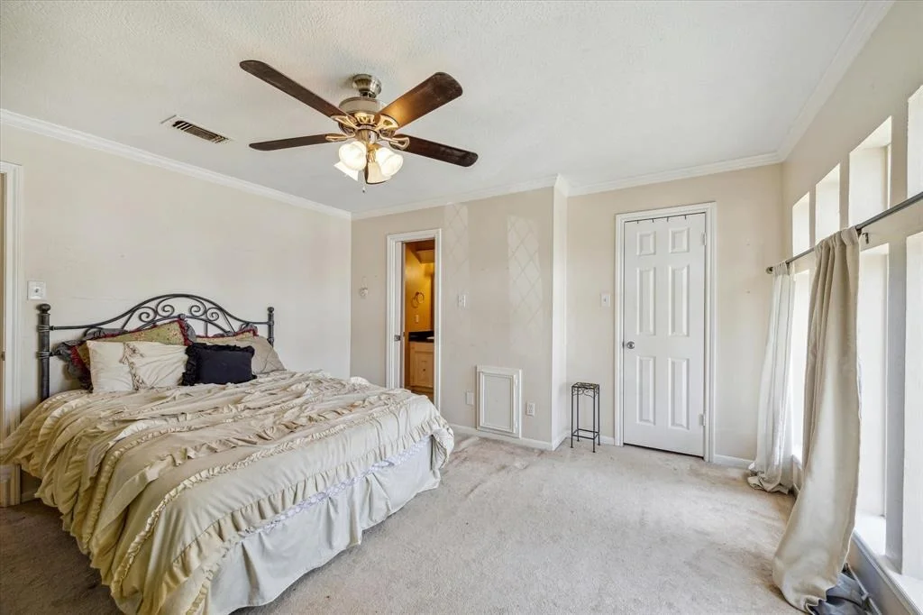 Photo of 16318 Kempton Park Drive