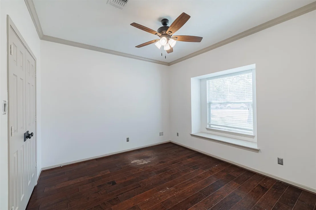 Photo of 1520 Lakefield Drive