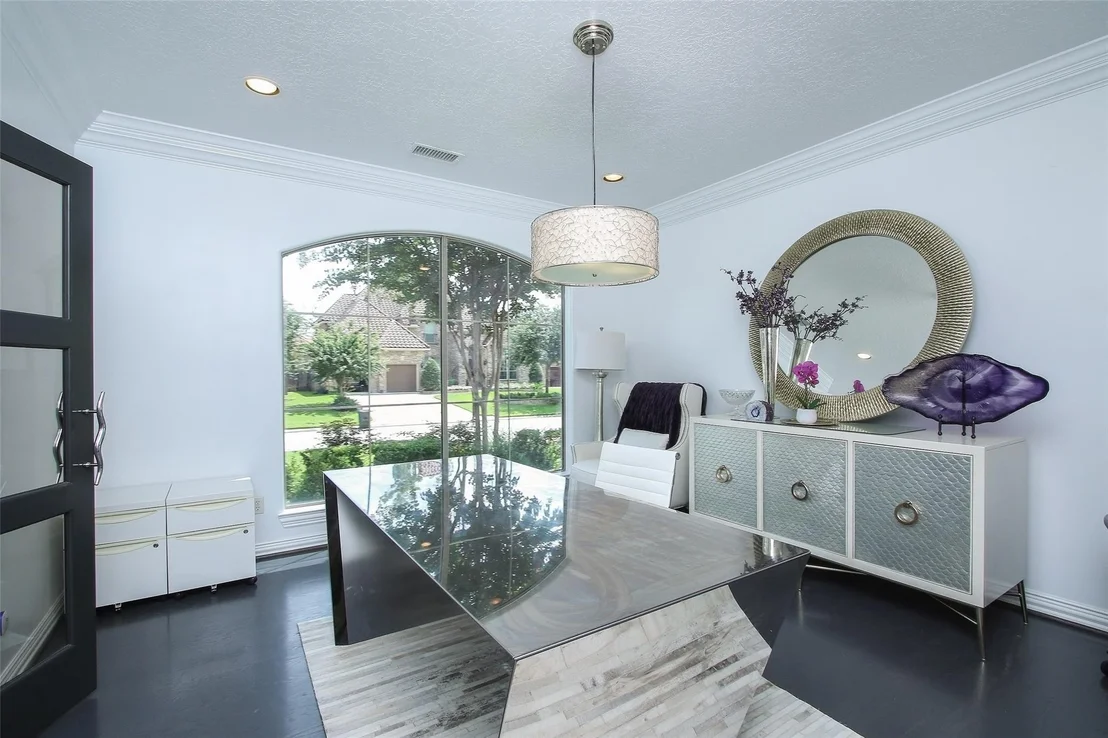 Photo of 15711 Lake Iris Drive