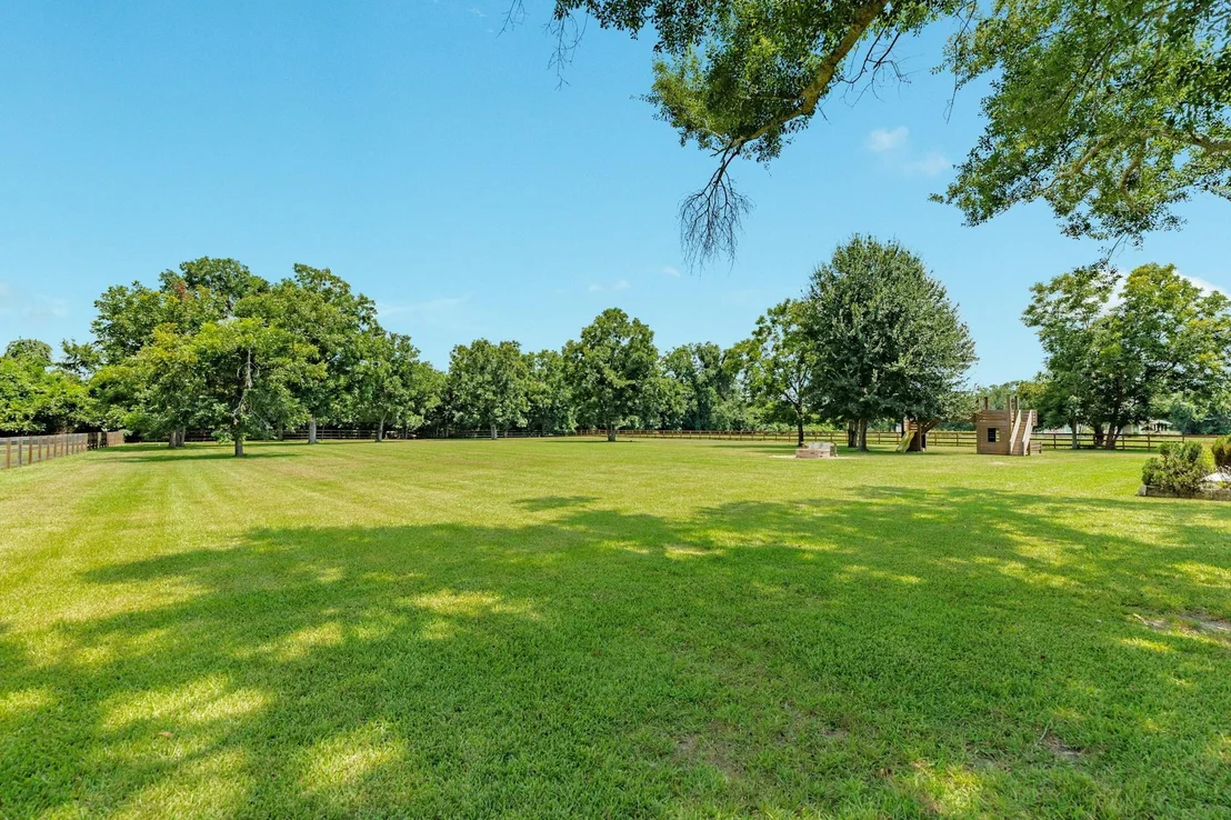Photo of 16811 Wrangler Road