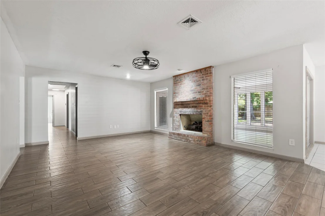 Photo of 5000 Meadowlark Street