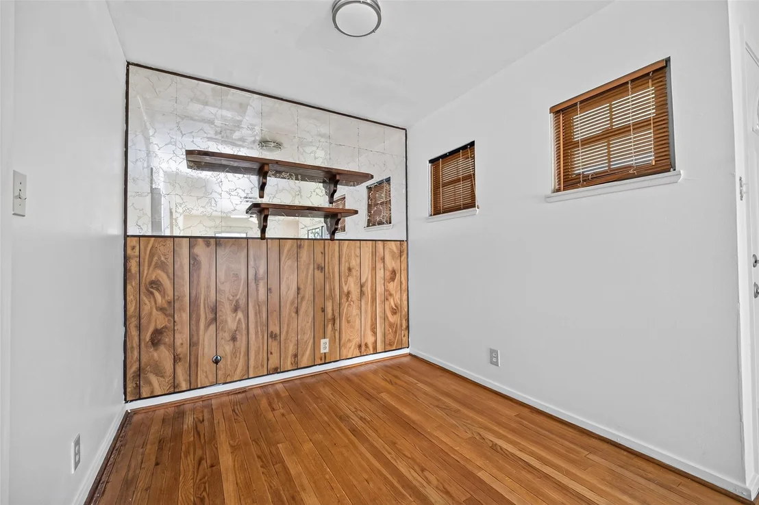 Photo of 6307 Pineshade Lane