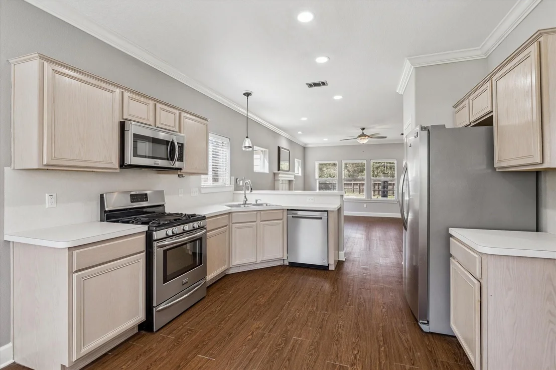 Photo of 8 Pine Way
