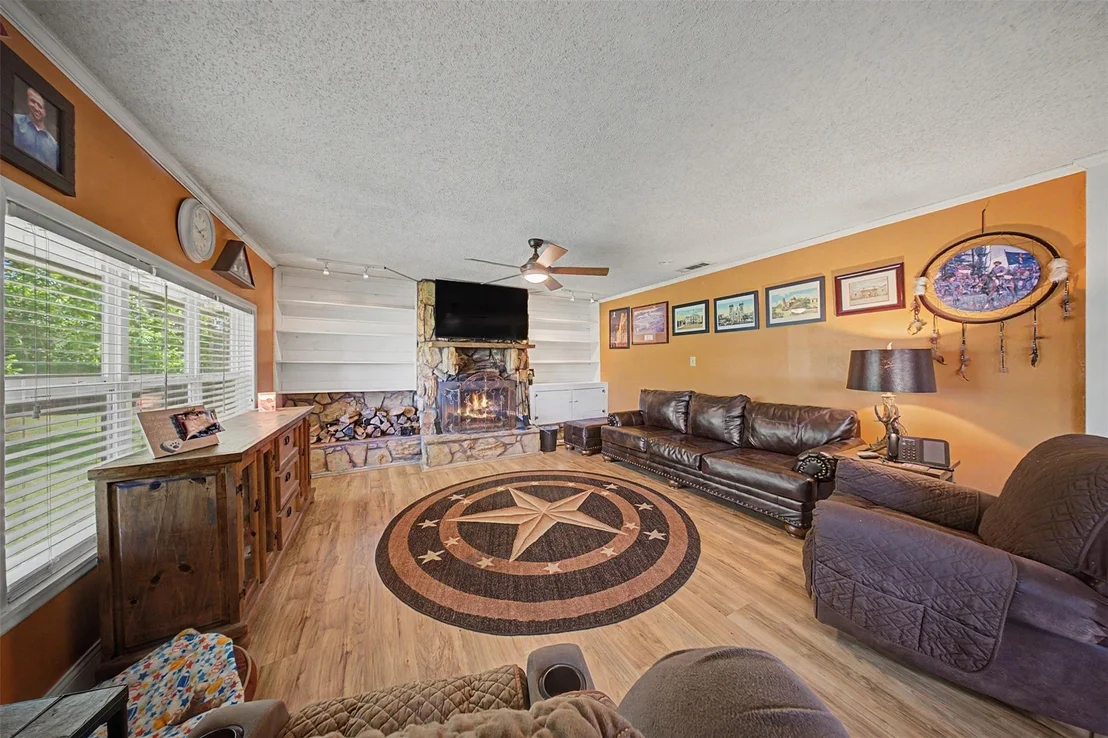 Photo of 1442 Johnson Drive