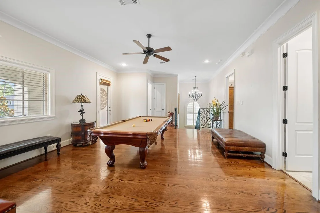 Photo of 1226 Chippendale Road