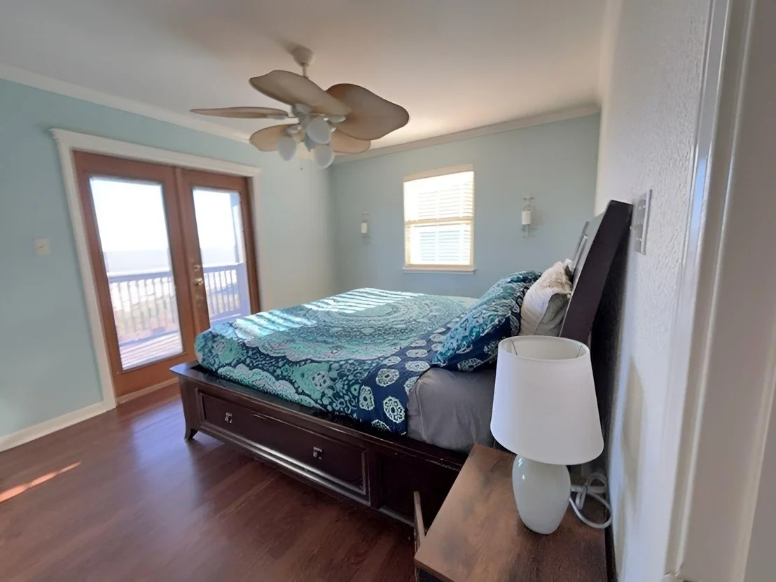 Photo of 4719 Bluewater Drive