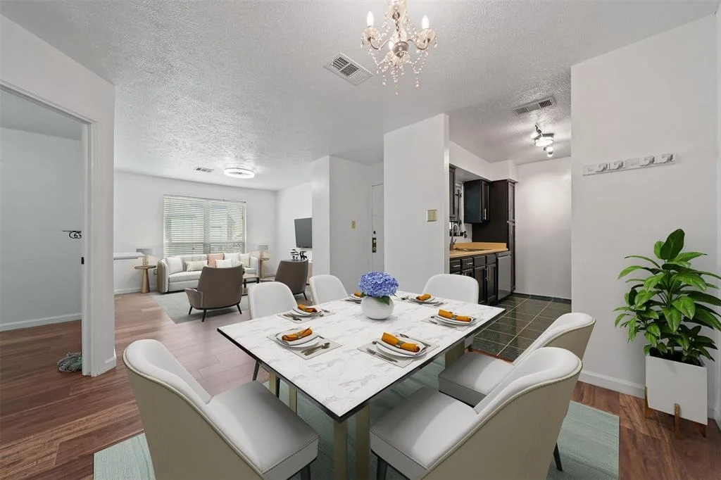 Photo of Unit 1007 at 7313 Gulf Freeway