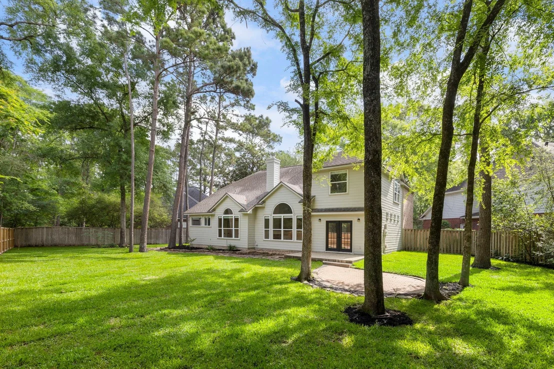 Photo of 35 Classic Oaks Place