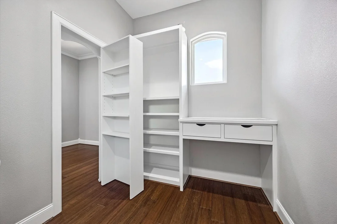Photo of 9761 Westview Drive