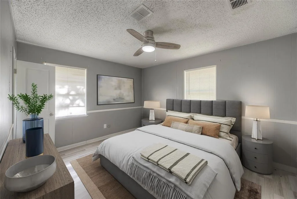 Photo of 20 W Oakridge Drive