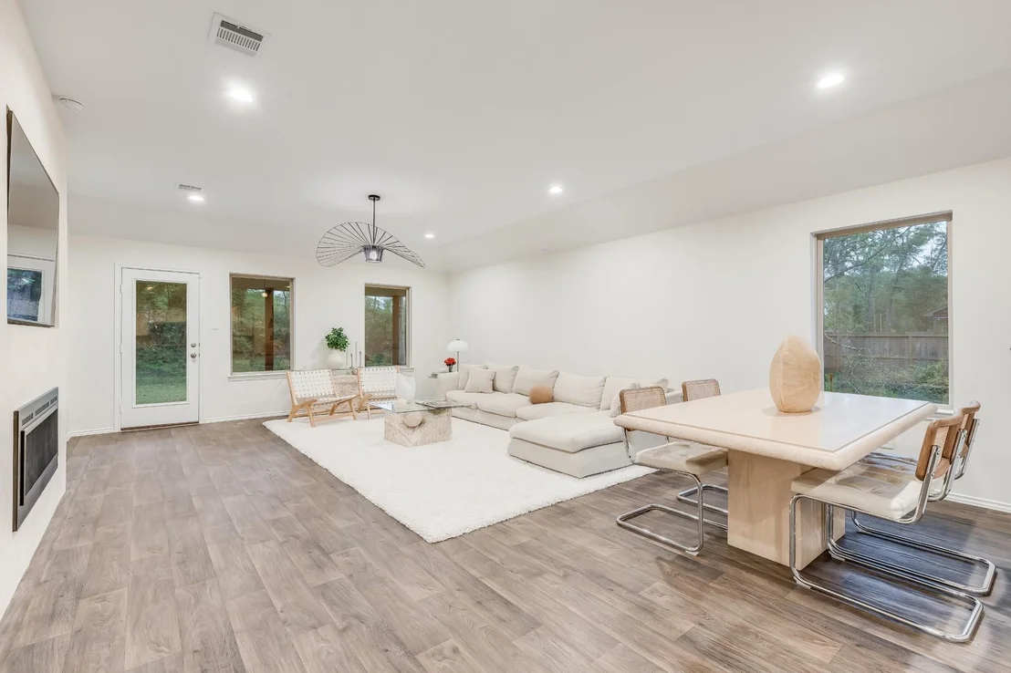 Photo of 3110 Roman Forest Boulevard
