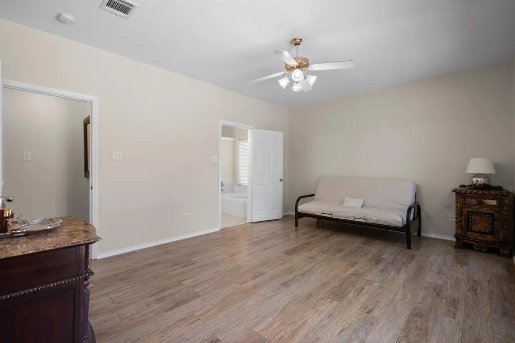 Photo of 3923 Shadow Cove Drive