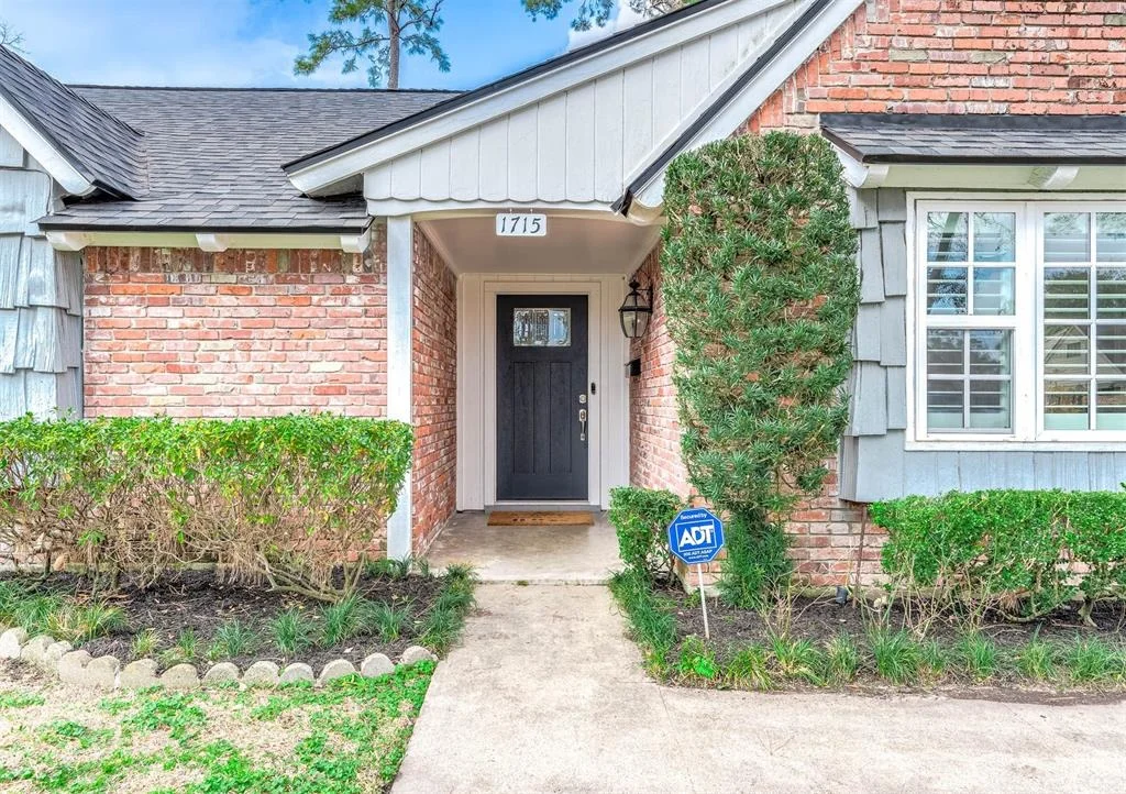 Photo of 1715 Nocturne Lane