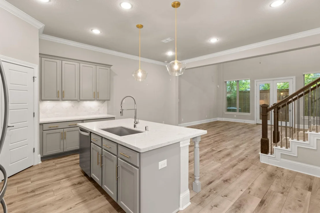 Photo of 1002 Shepherd Oaks Drive