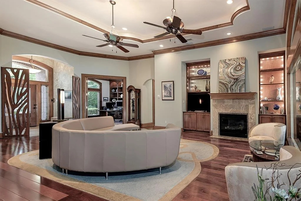 Photo of 11 Chestnut Hill Court