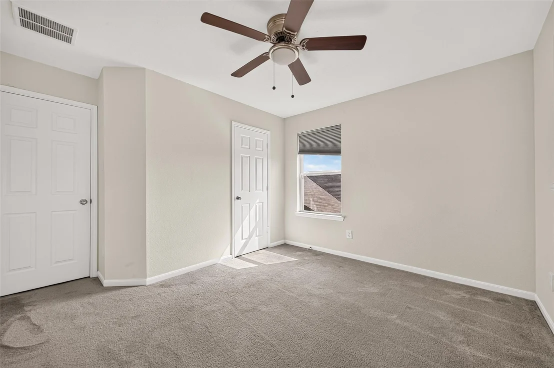 Photo of 25314 Queens Causeway Lane