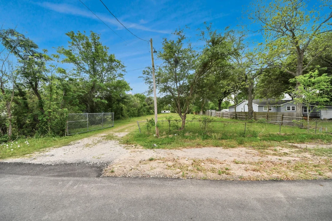 Photo of 703 North Road