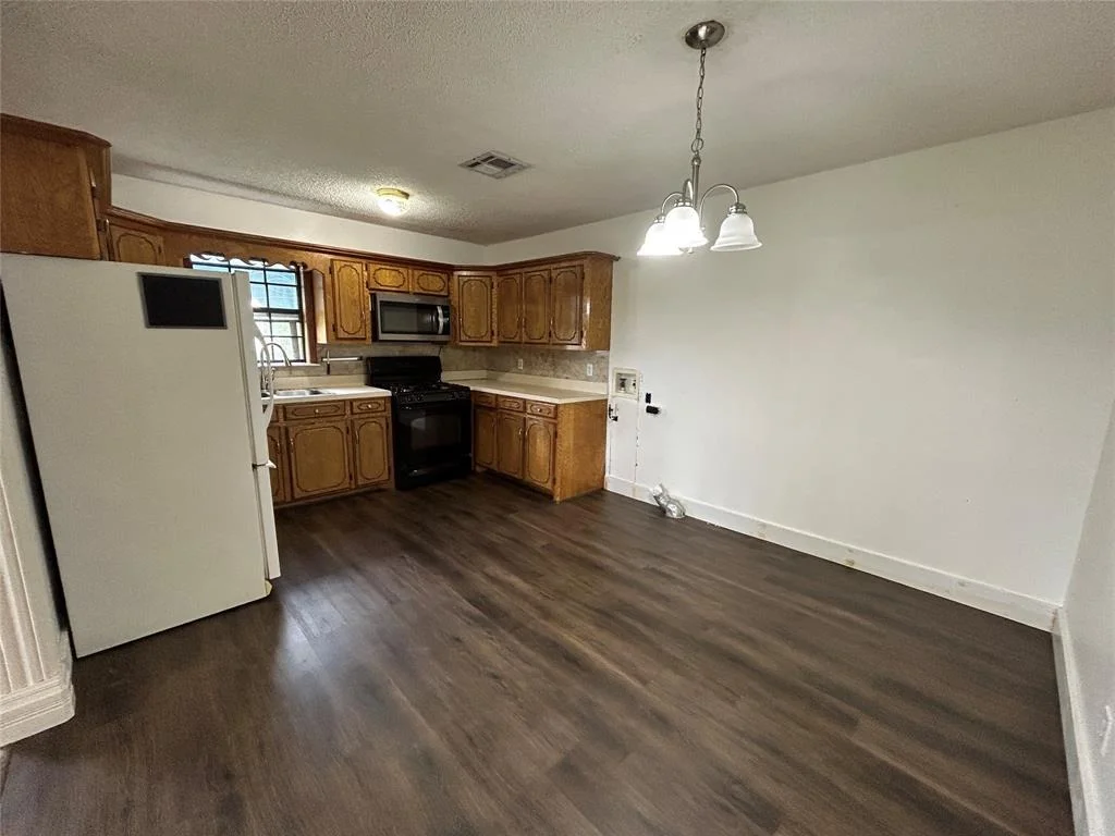 Photo of 1802 N Avenue Q