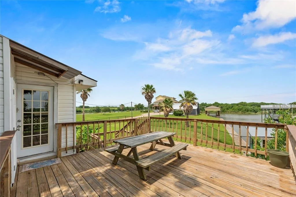 Photo of 450 Creek Drive