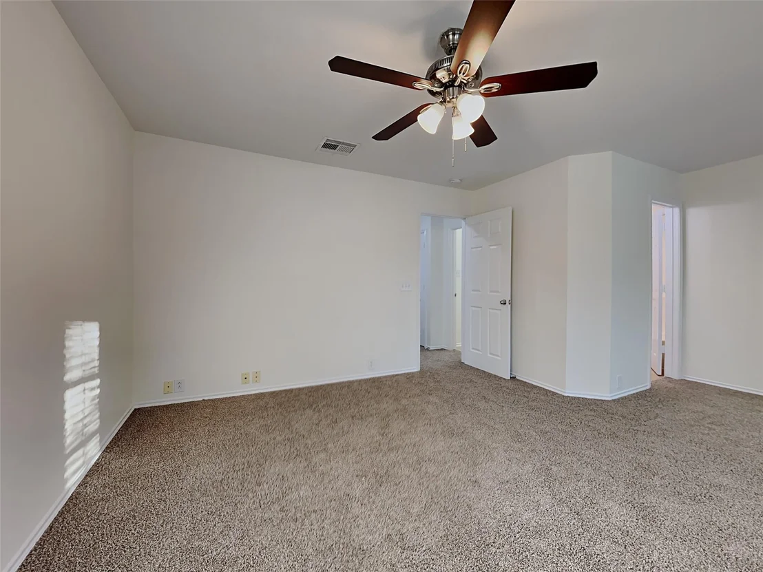 Photo of 18819 Sandelford Drive
