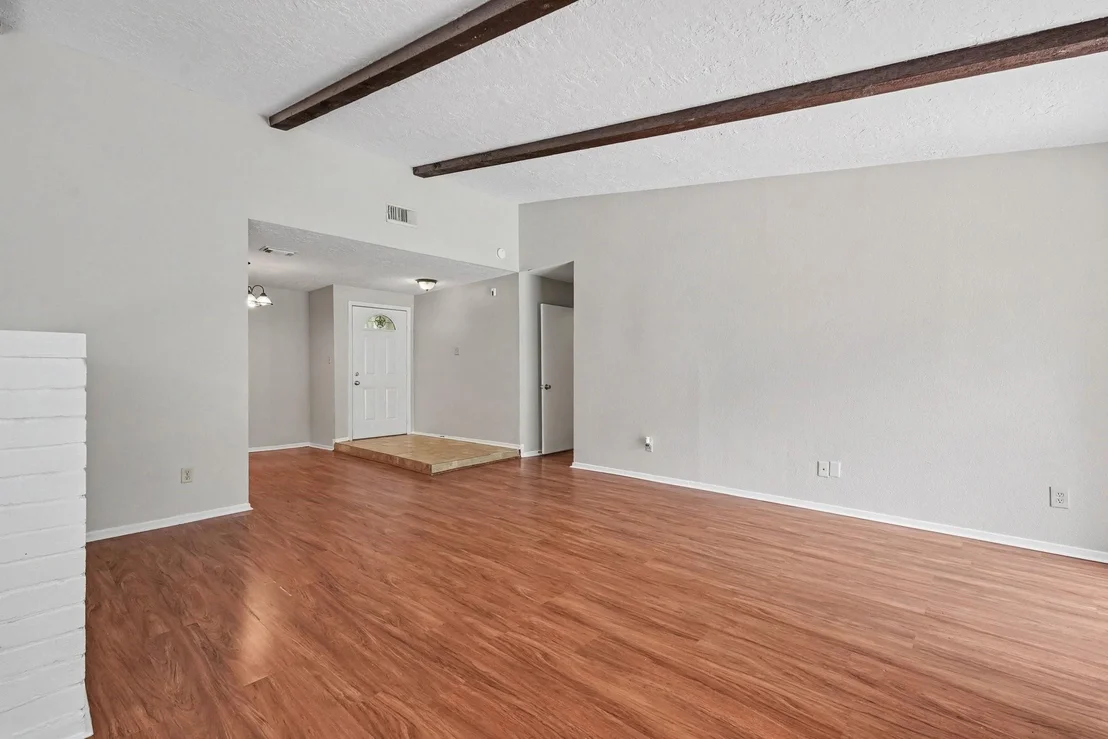 Photo of 9403 Kilrenny Drive