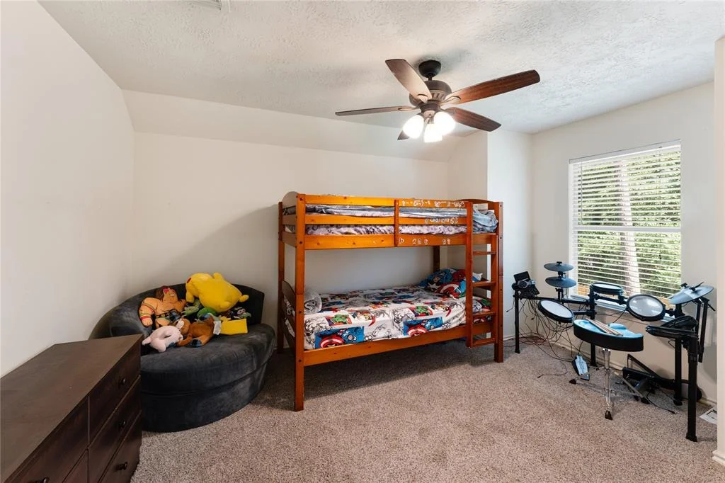 Photo of 151 N Wynnoak Circle
