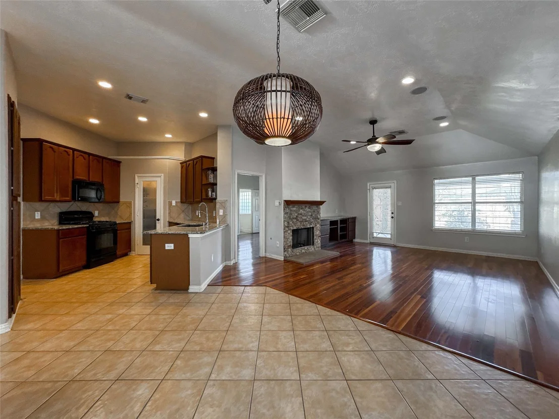 Photo of 1527 Stone Mesa Drive