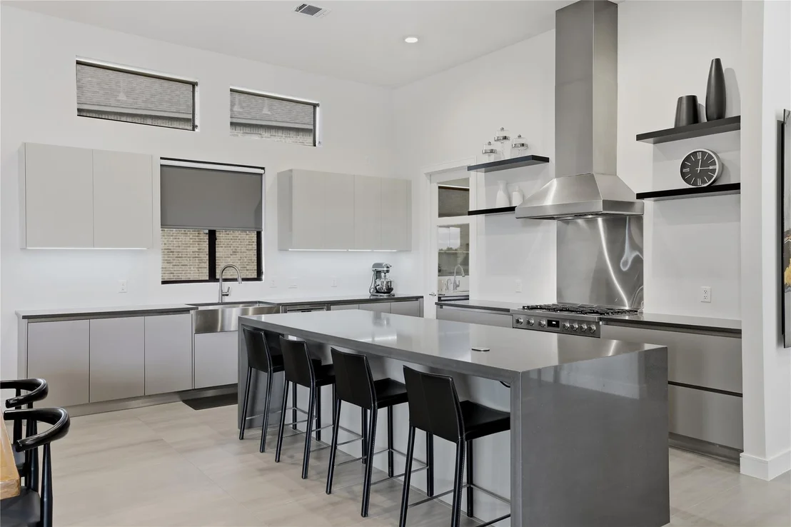 Photo of 11600 Grand Pine Drive