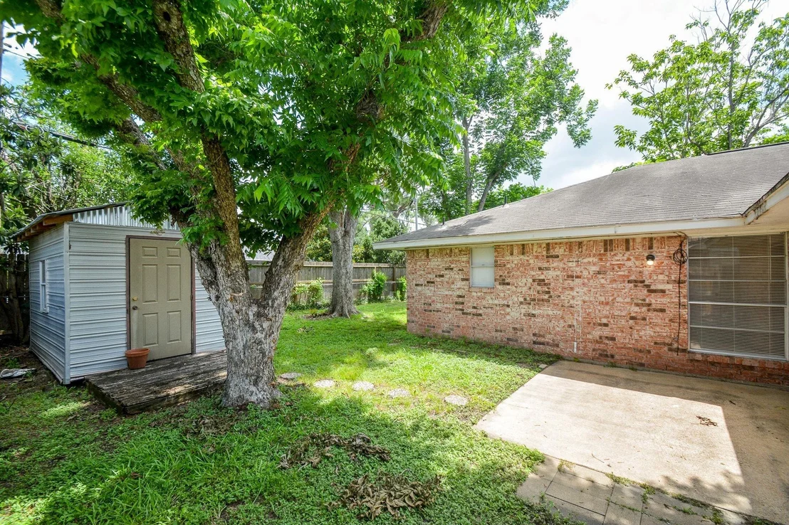Photo of 6002 Verdome Lane