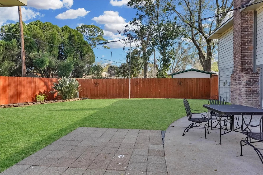 Photo of 9722 Kindletree Drive
