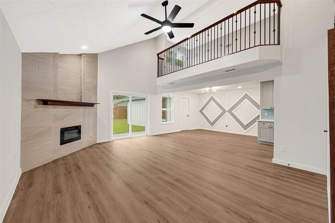 Photo of 3415 Lapstone Drive