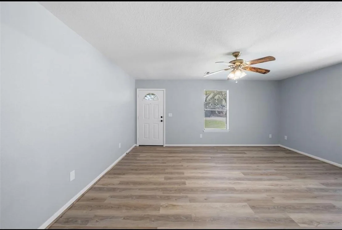 Photo of 2611 Center Street