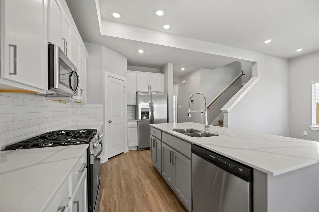 Photo of 21046 Salt Rock Drive
