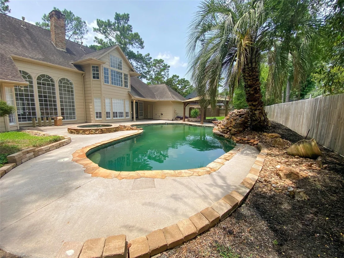 Photo of 1810 Seven Maples Drive