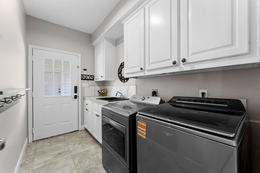 Photo of 33014 Grove Park Drive