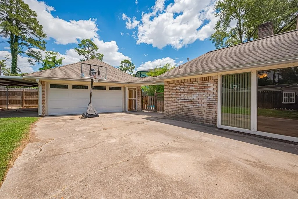 Photo of 8326 Partlow Lane