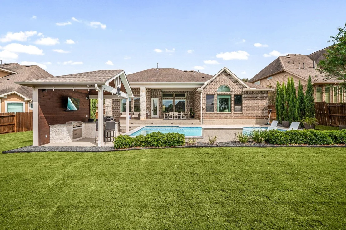 Photo of 30907 Shady Oak Drive