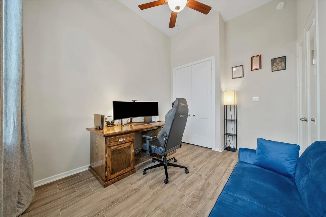 Photo of 10235 Bayou Oaks Drive