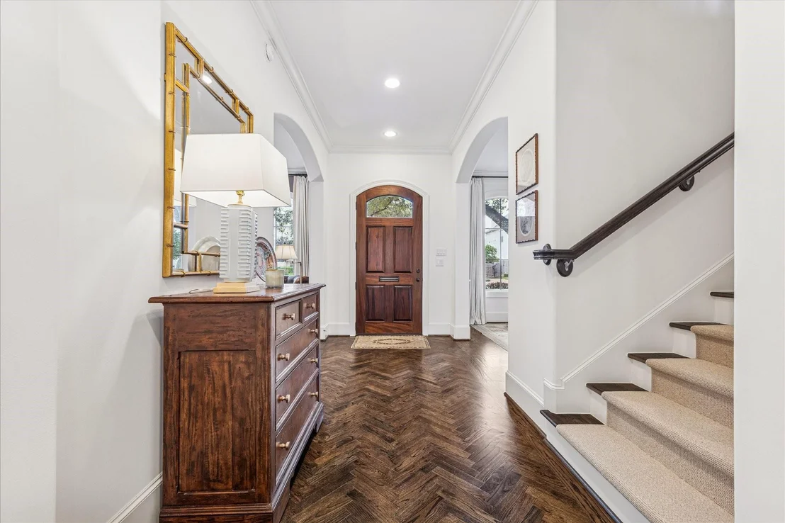 Photo of 6234 Lynbrook Drive
